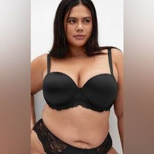 Torrid microfiber lightly lined multi-way strapless bra women’s size 46DDD